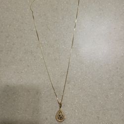 14 K Gold Necklace And Pendant.  Brand New.  Weight Is 4.5 Grams 