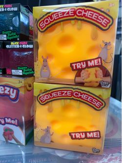SELLING FAST, NEEDOH/SQUEEEZY Sunny Days Squeezey Peach Squishy