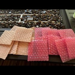 Cute Shipping Materials 