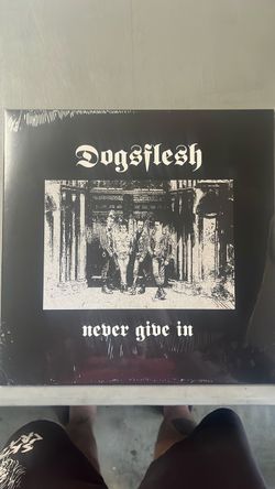 Dogsflesh - Never Give In 1982 UK Punk Vinyl Record LP