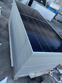 Solar Panel 580W Q.PEAK DUO XL-G11.3/BFG 580W Dimension: 95.1 in × 44.7 in × 1.38 in Weight 75.8 lbs (Price For Each)