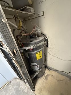 Water Heater For Sale. Gotta Go  Now 