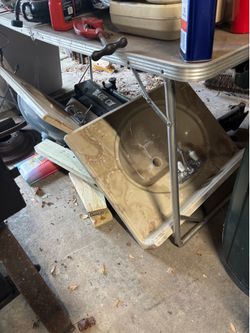 Vanity tops 2 @ 31”x22”