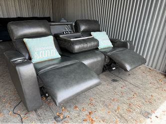 Luxurious High End NatuzziI Italian Leather Custom POWER Reclining Sofa w/All The Upgrades