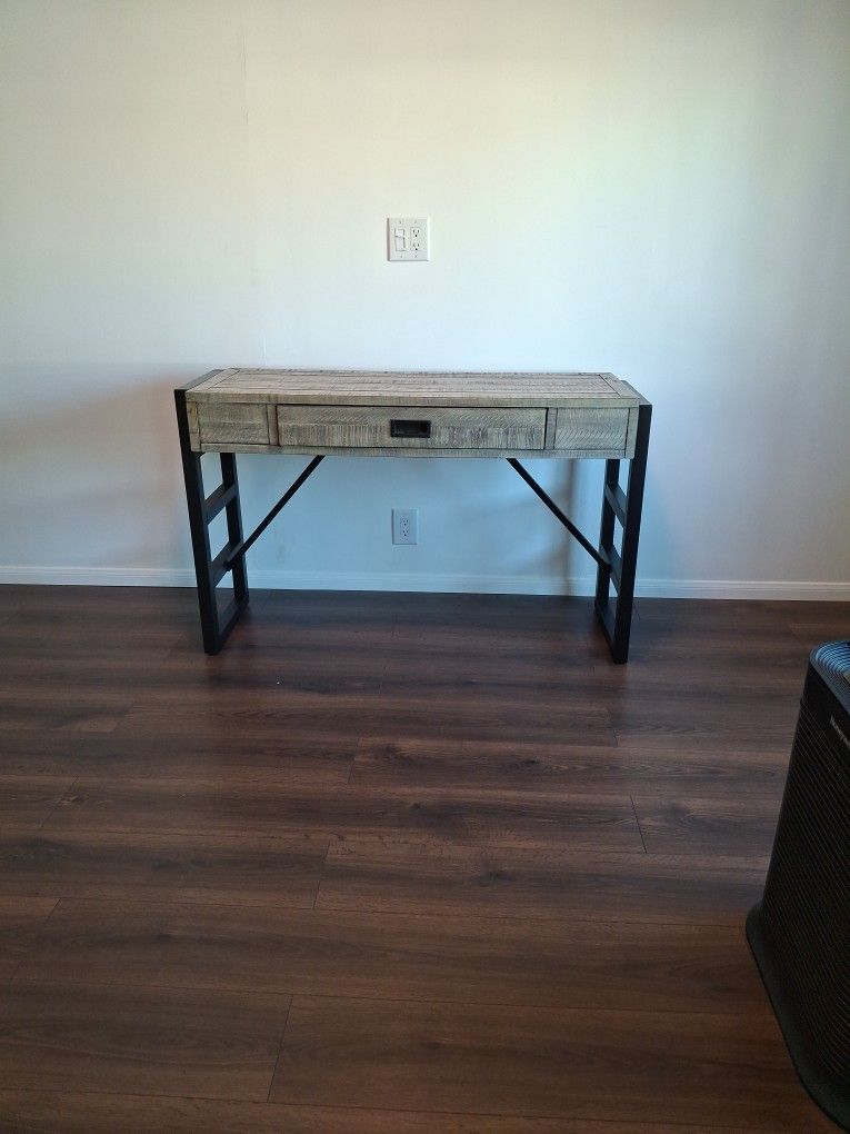 Side Table/desk