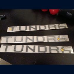 Tundra Tailgate Emblem New