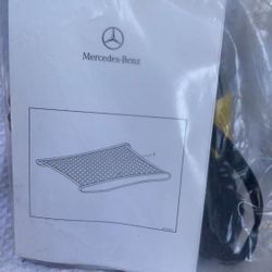 Mercedes Benz A253 860 09 00 GLC-Class Trunk Cargo Net Original/OEM NEW