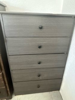 5 Drawers gray dresser available in different colors