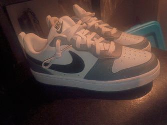 Nike Shoes Never worn