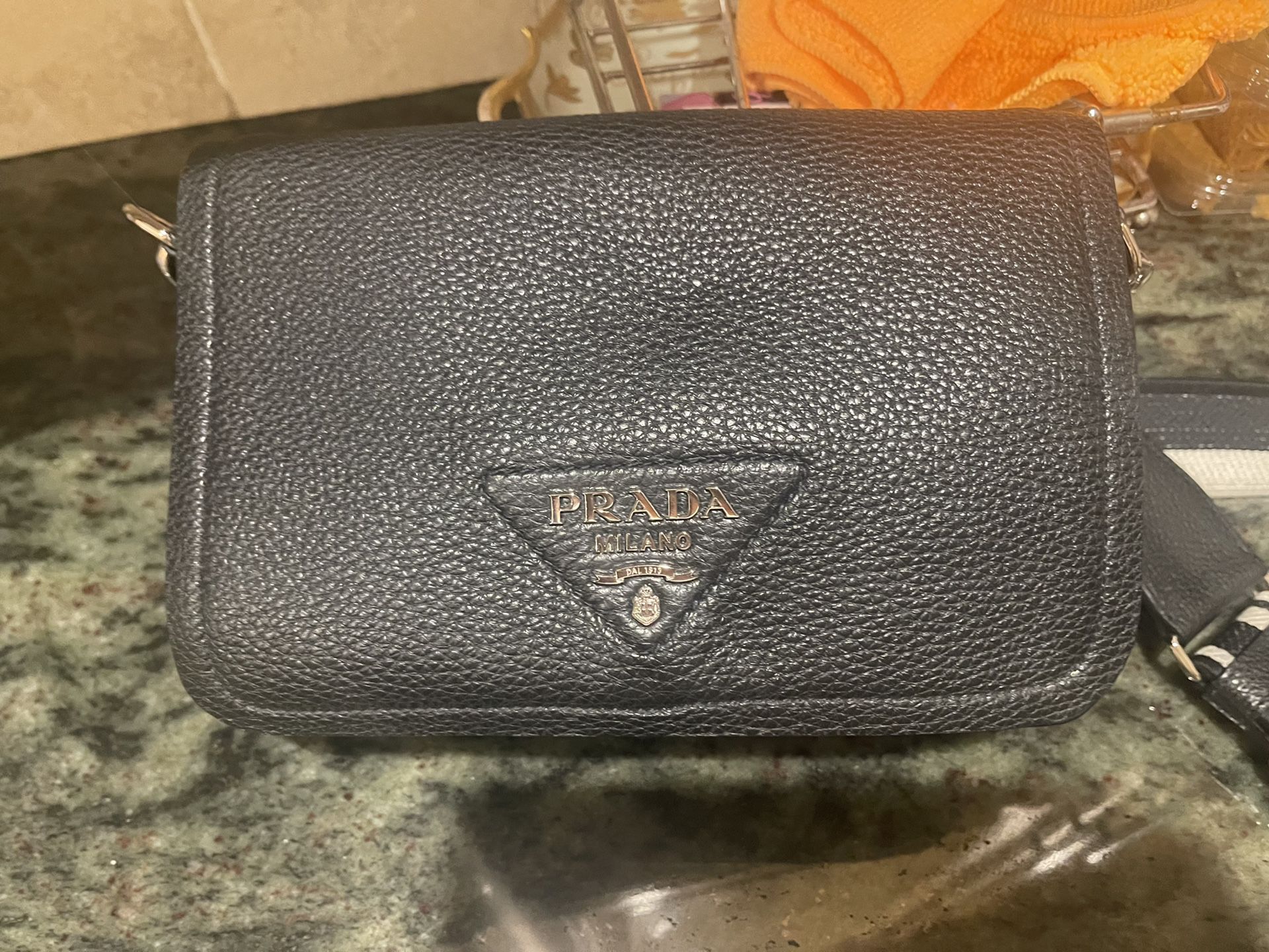 Dereon Purse for Sale in Fontana, CA - OfferUp