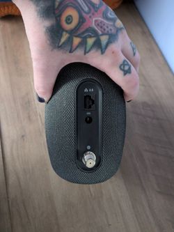 Motorola B12 DOCSIS 3.1 Multi-Gig Cable Modem