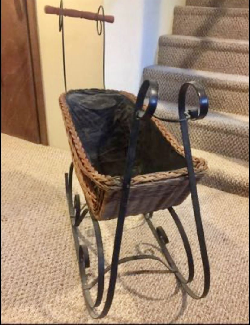 Vintage Wicker And Metal Sleigh-Decorative Vintage-