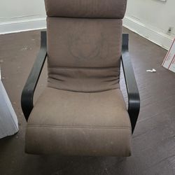 Contemporary Lounge Chair