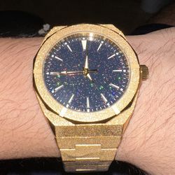 Brand New Luxury Watch Gold Frosted 