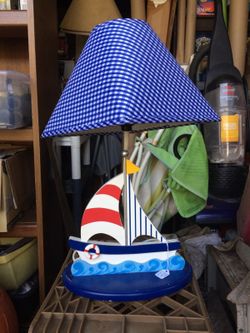 Kids sail boat light