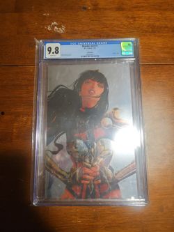 Comic Book Gcg 9.8 ( Wonder Girl #1 Foil)