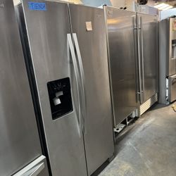 Whirlpool 36” Side-by-Side Refrigerator – Stainless Steel  Upgrade your kitchen with this Whirlpool 36-inch side-by-side refrigerator, designed for ev