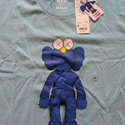 Kaws x Uniqlo t shirt