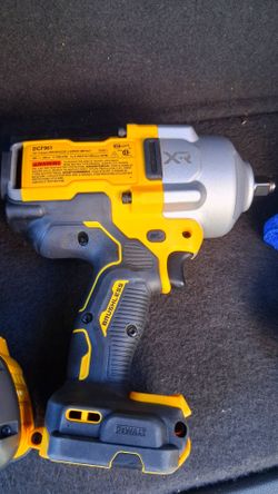 DeWALT XR HIGH TORQUE IMPACT WRENCH 1/2"