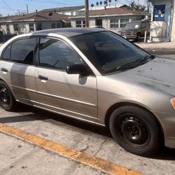 Honda civic 2001 (for parts) (WILL TOW) (READ DESCRIPTION)