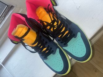 Jordan 1s Bio Hack size 12