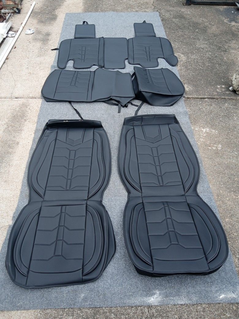 Leather Full Set Seat Covers, Waterproof, Easy to Clean Material