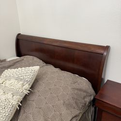 Queen bed with dresser