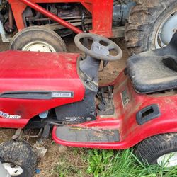 Rare Hond Powed Craftsman Riding Mower 
