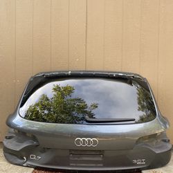 Tail gate for Audi Q7 2014