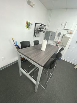 High Top Table with 4 Chairs – Modern Bar/Office Set