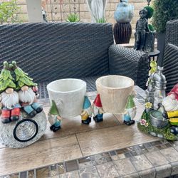 Outdoor Decor Gnomes Set