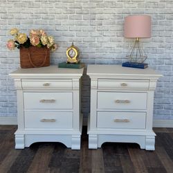 Vintage Nightstand Set