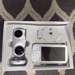 Hubble Connected Dual Vision Smart HD Baby Monitor with 2 Cameras, WiFi Baby Monitor with App and Screen, Remote Pan Tilt Zoom, 2-Way Talk, Al Motion 