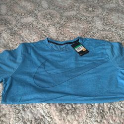 Nike Men’s  Xl Shirt 