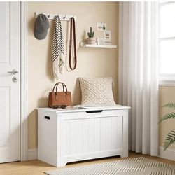 New white Storage Chest, Wood Storage Bench