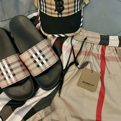 Burberry Slides Size 11