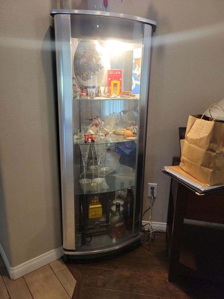 Display Shelf