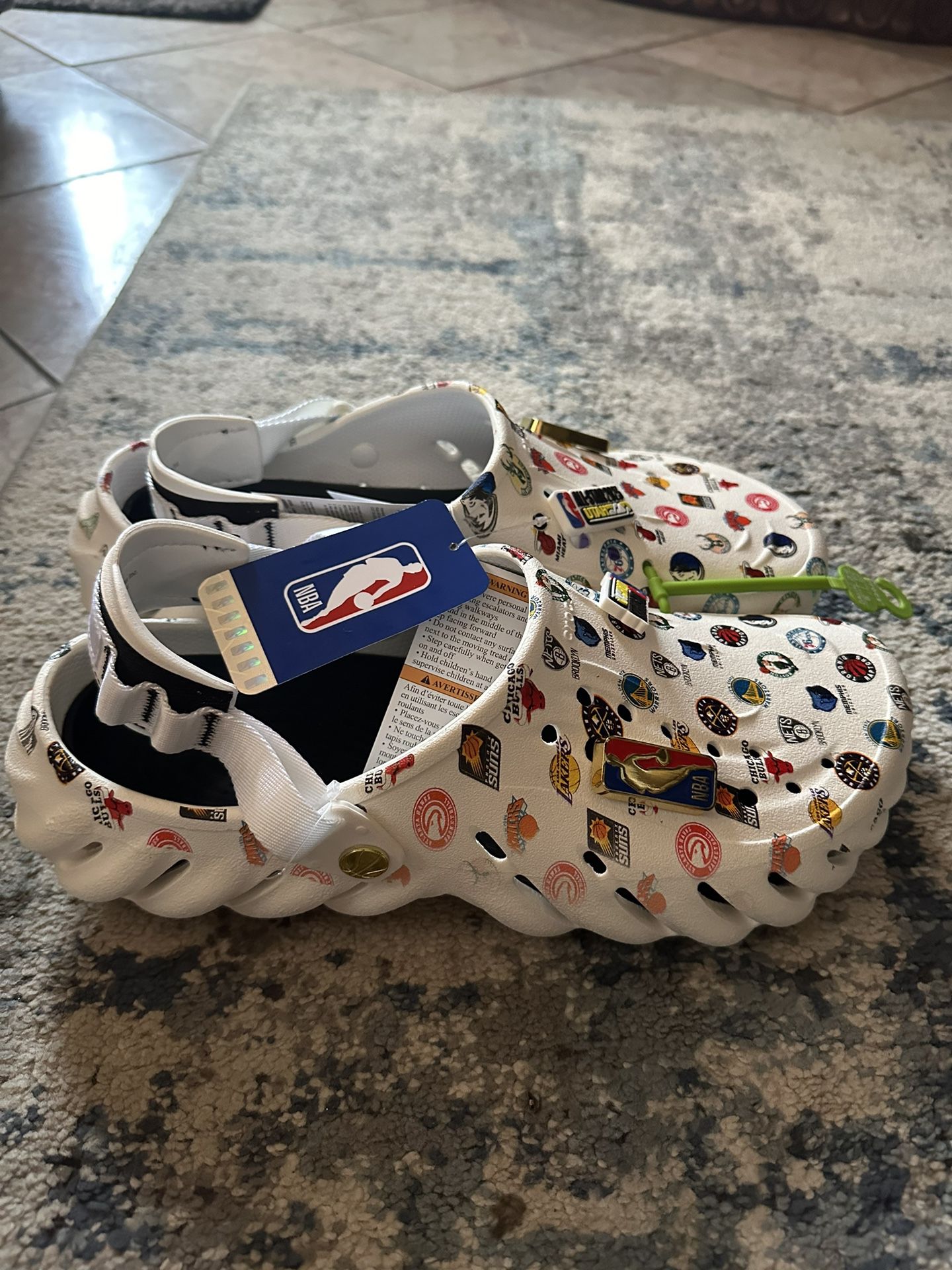 Brand new Men’s NBA Echo Clog Crocs Size 12 