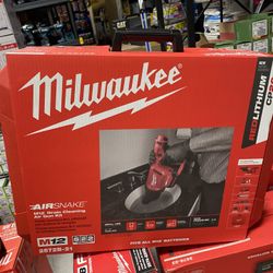 Milwaukee M12 12-Volt Lithium-Ion Cordless Drain Cleaning Airsnake Air Gun Kit with (1) 2.0Ah Battery, Toilet Attachments