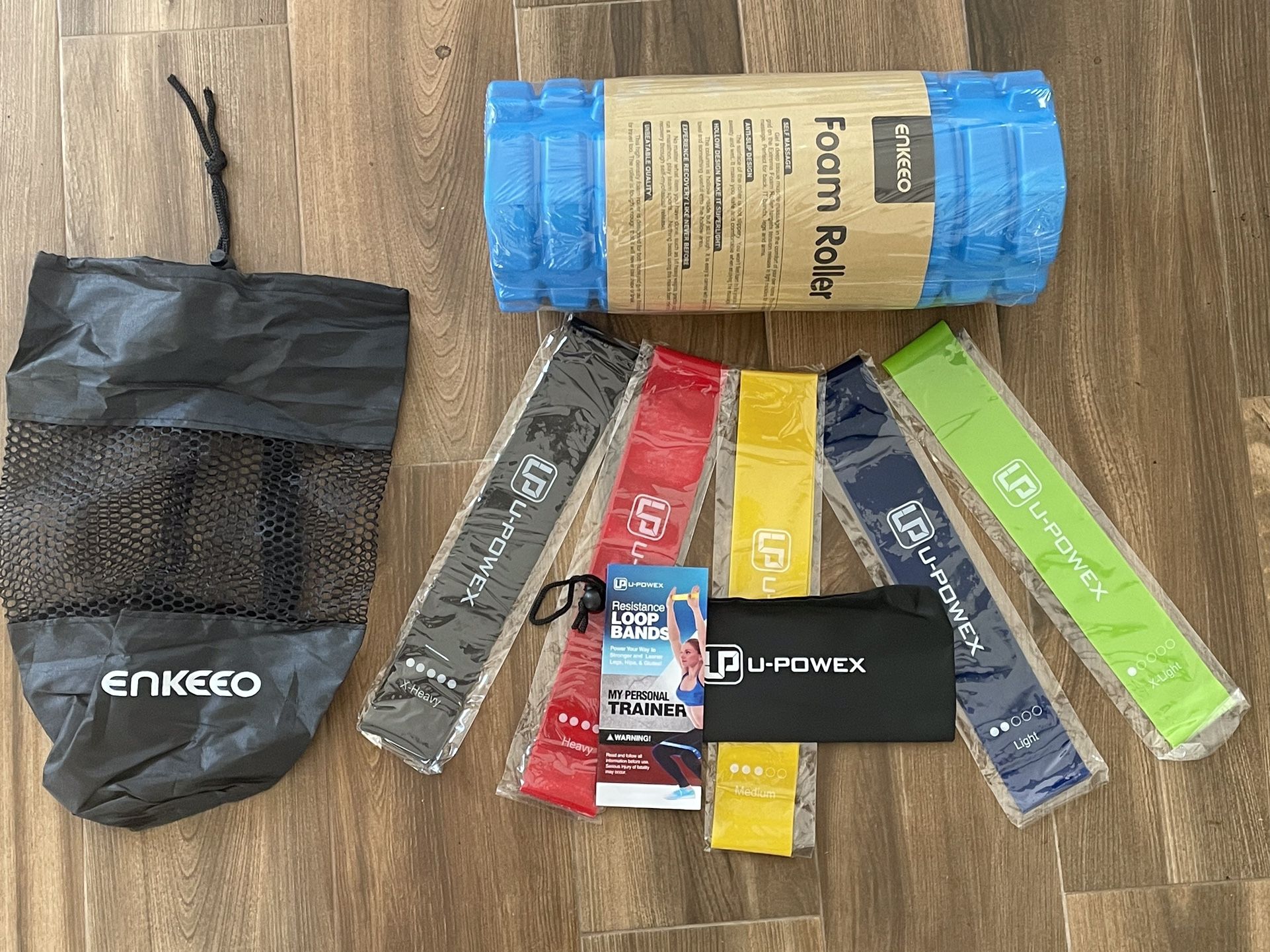 Brand New Hollow Core EVA Foam Roller w/ Resistance Bands