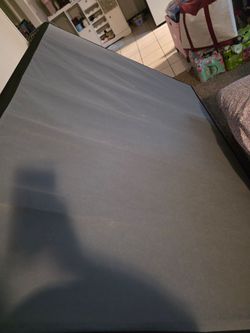 Full box spring for bed