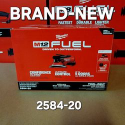 Milwaukee
M12 FUEL 12V Lithium-Ion Brushless Cordless 6 in. Random Orbital Sander 3/32 in. (Tool-Only)