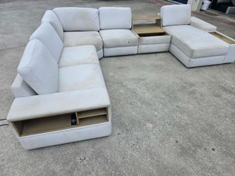 Modular sectional