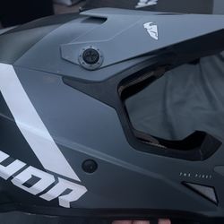 Dirtbike Helmet With Cardo Packtalk Bold