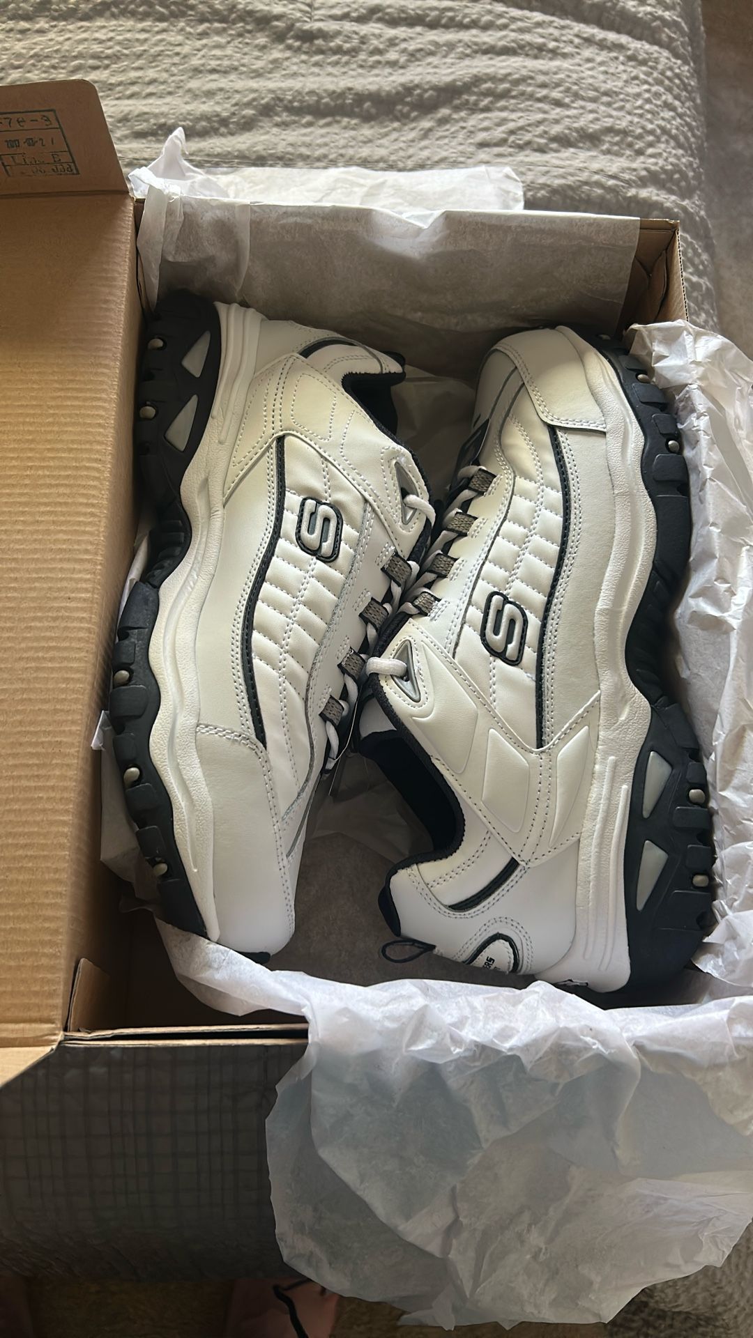 Skechers Sport And Also Memory Foam
