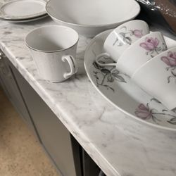 Extra Pieces Of China