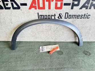 2016 - 2017 - 2018 VOLVO XC90 XC 90 REAR LEFT FENDER FLARE ARCH MOLDING OEM AY82928