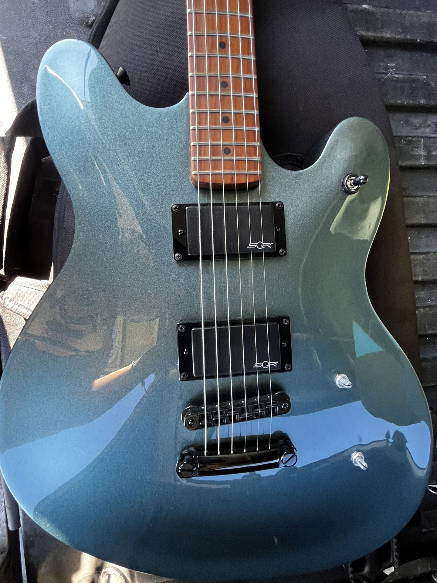 Starcaster Contemporary