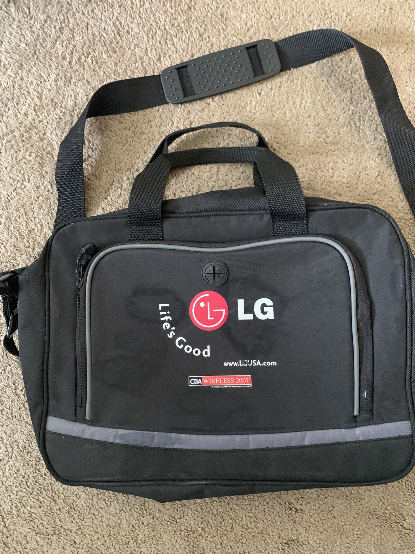 LG Large Laptop Bag