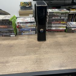 X Box 360 With Games 